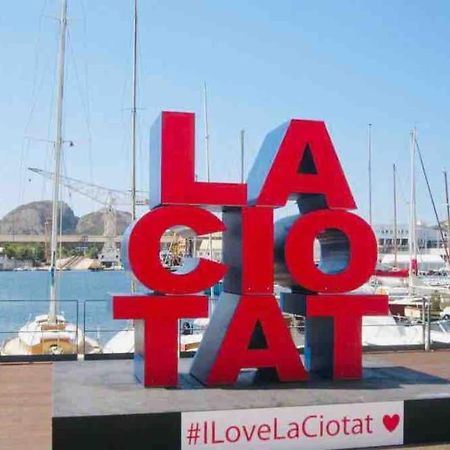 Apartamento Grand T2 53M2, Proche Plages Et Port , Parking . La Ciotat Exterior foto